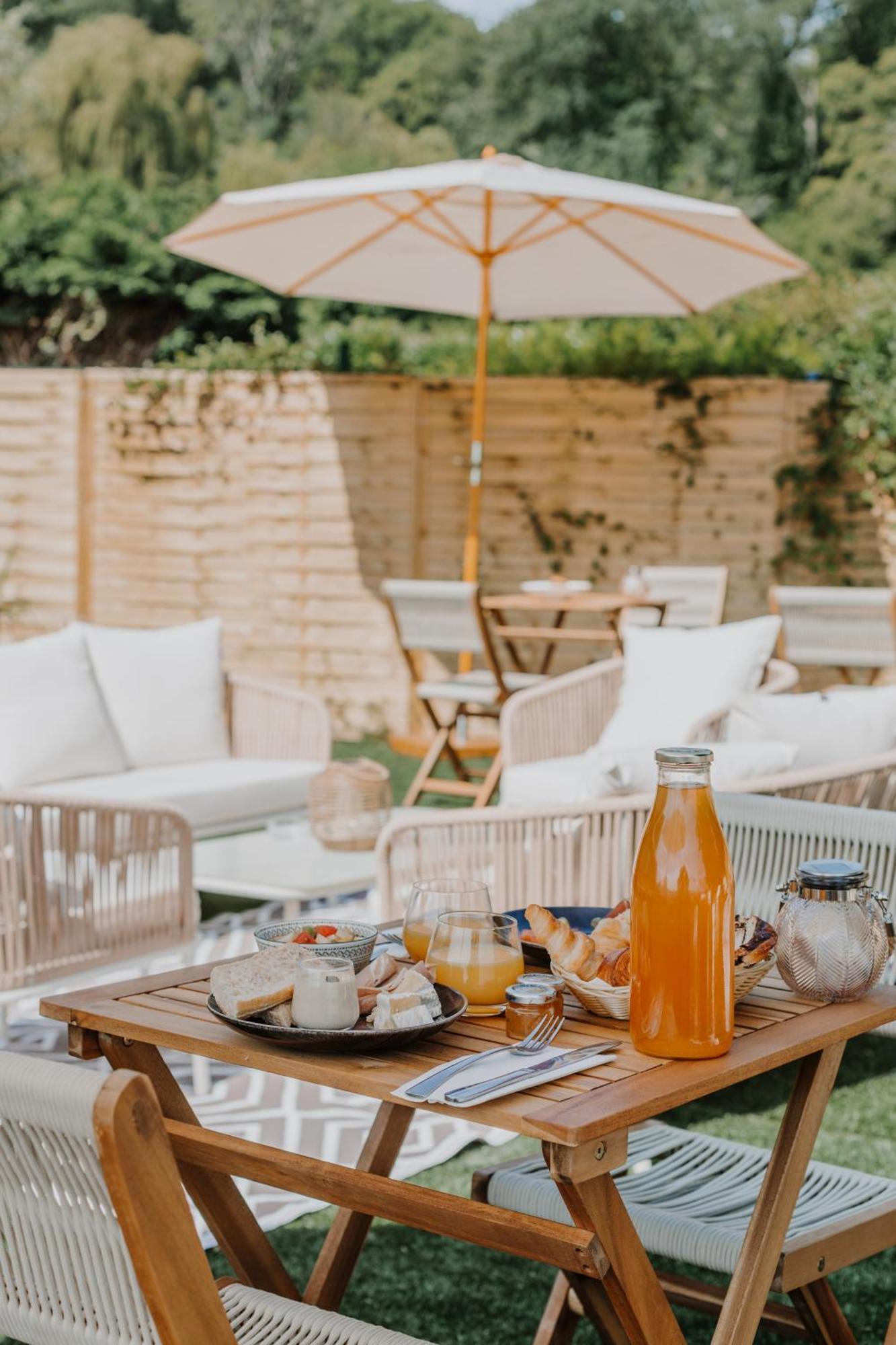 Hotel Le Romantica Pennedepie Εξωτερικό φωτογραφία